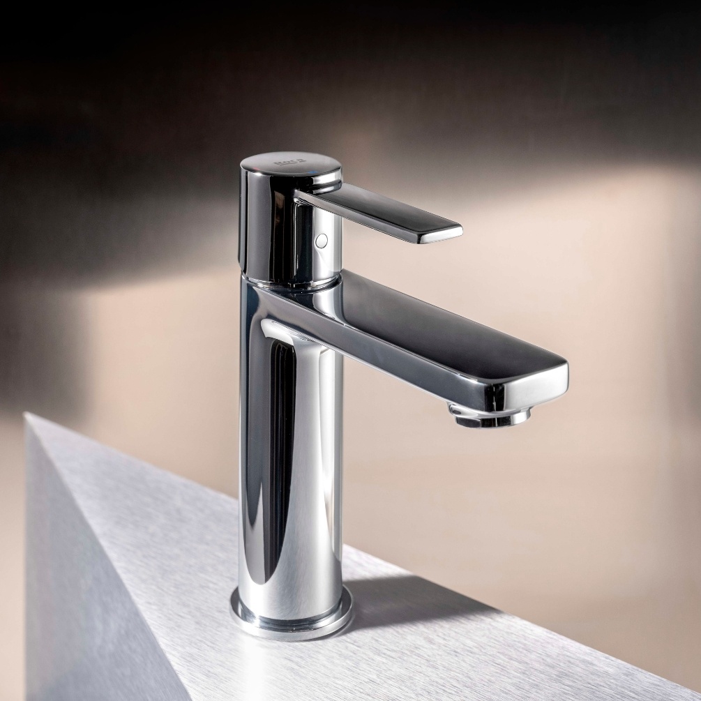 Lifestyle image of the Roca Targa Chrome Basin Mixer Tap